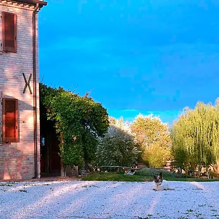 Le Tamerici Bed & Breakfast 3*