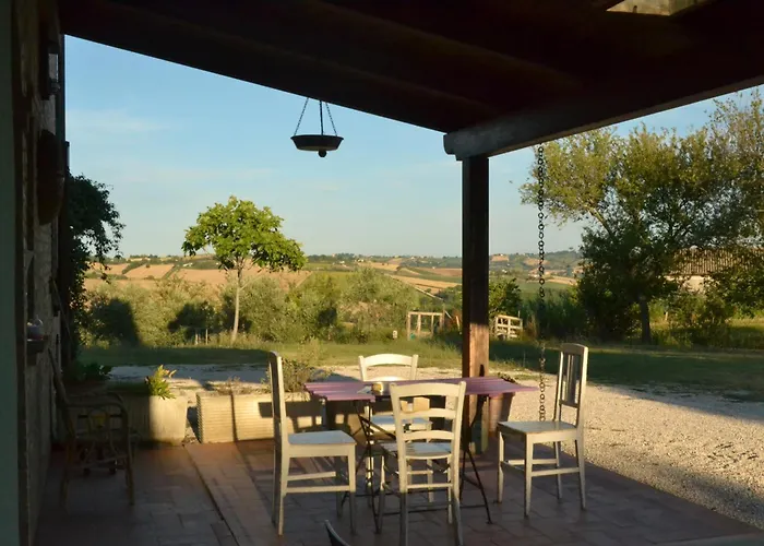 勒塔梅里奇住宿加早餐旅馆 住宿加早餐酒店 San Giorgio di Pesaro